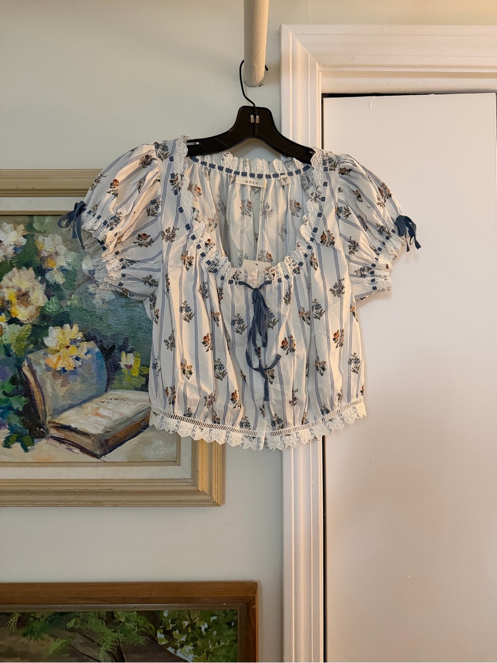 Doen Nera Top in Cream with Blue Stripes and Floral Print - Picture 4 of 6